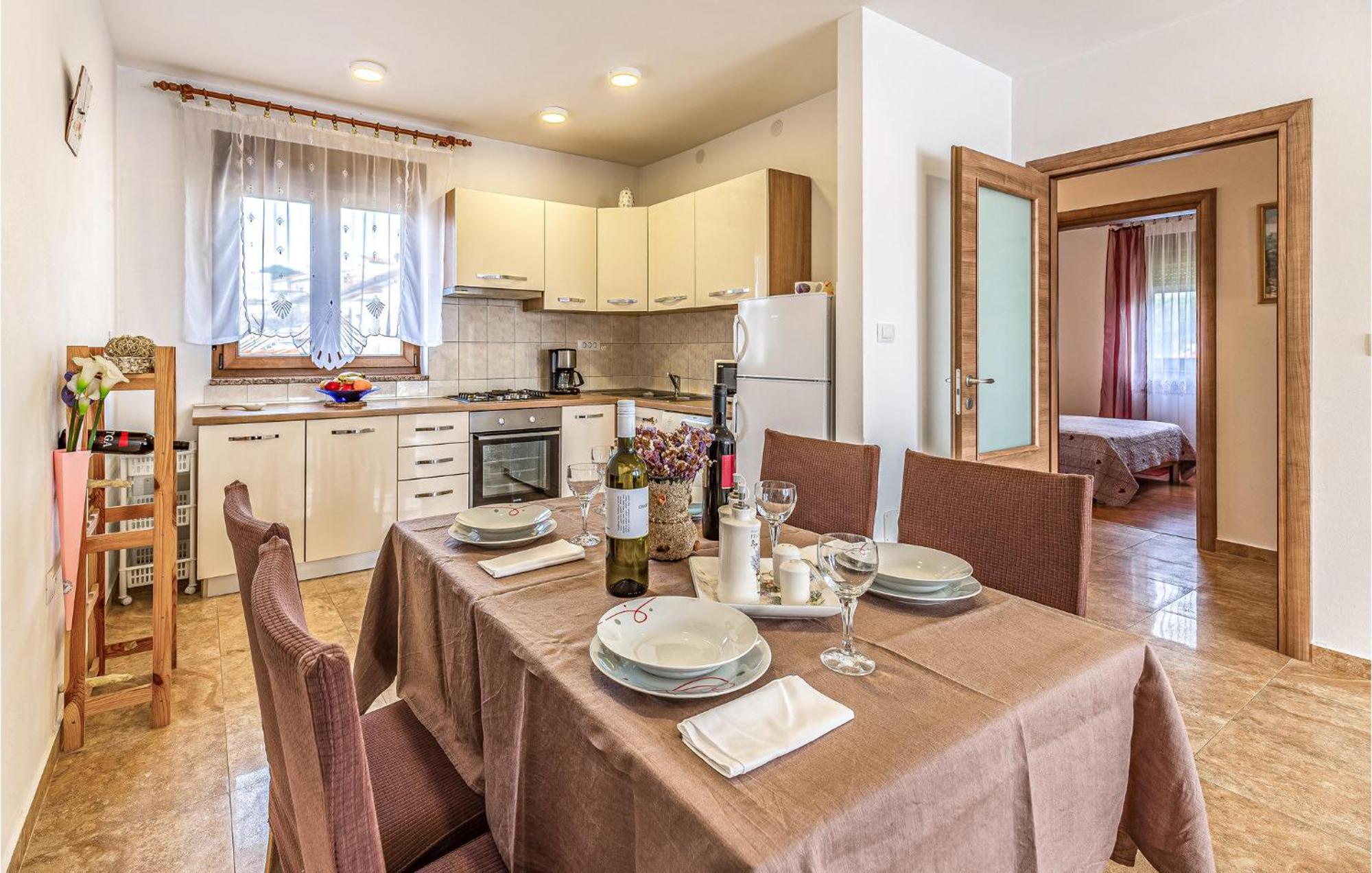 Awesome Apartment In Pula With Wifi Экстерьер фото